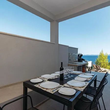 5 Bedroom Lovely In Vakantiehuis