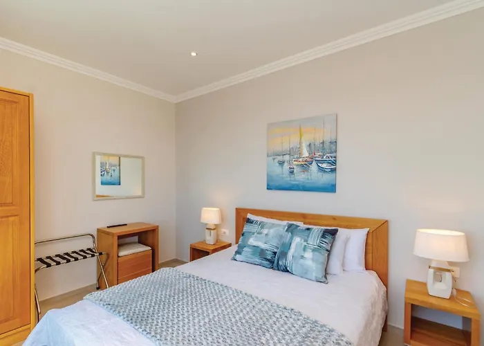 5 Bedroom Lovely In Сasa de vacaciones