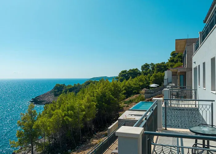 Casa vacanze 5 Bedroom Lovely In *