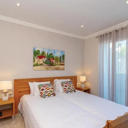 5 Bedroom Lovely In Smokvica (Korcula)