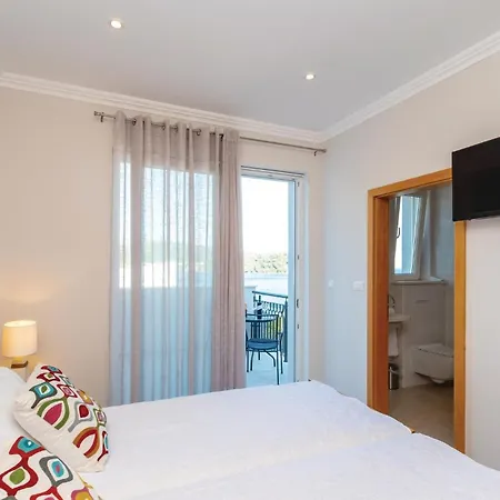 5 Bedroom Lovely In 度假居 Smokvica (Korcula)