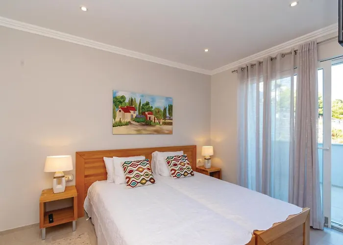 5 Bedroom Lovely In Smokvica (Korcula)